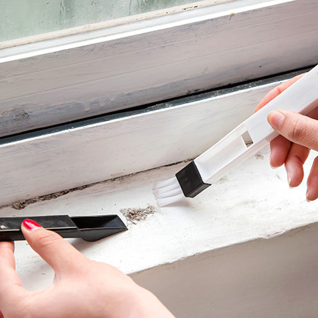 Home multi-purpose kitchen and bathroom doors and windows groove cleaning brush with dustpan gap brush keyboard brush corner dust brush