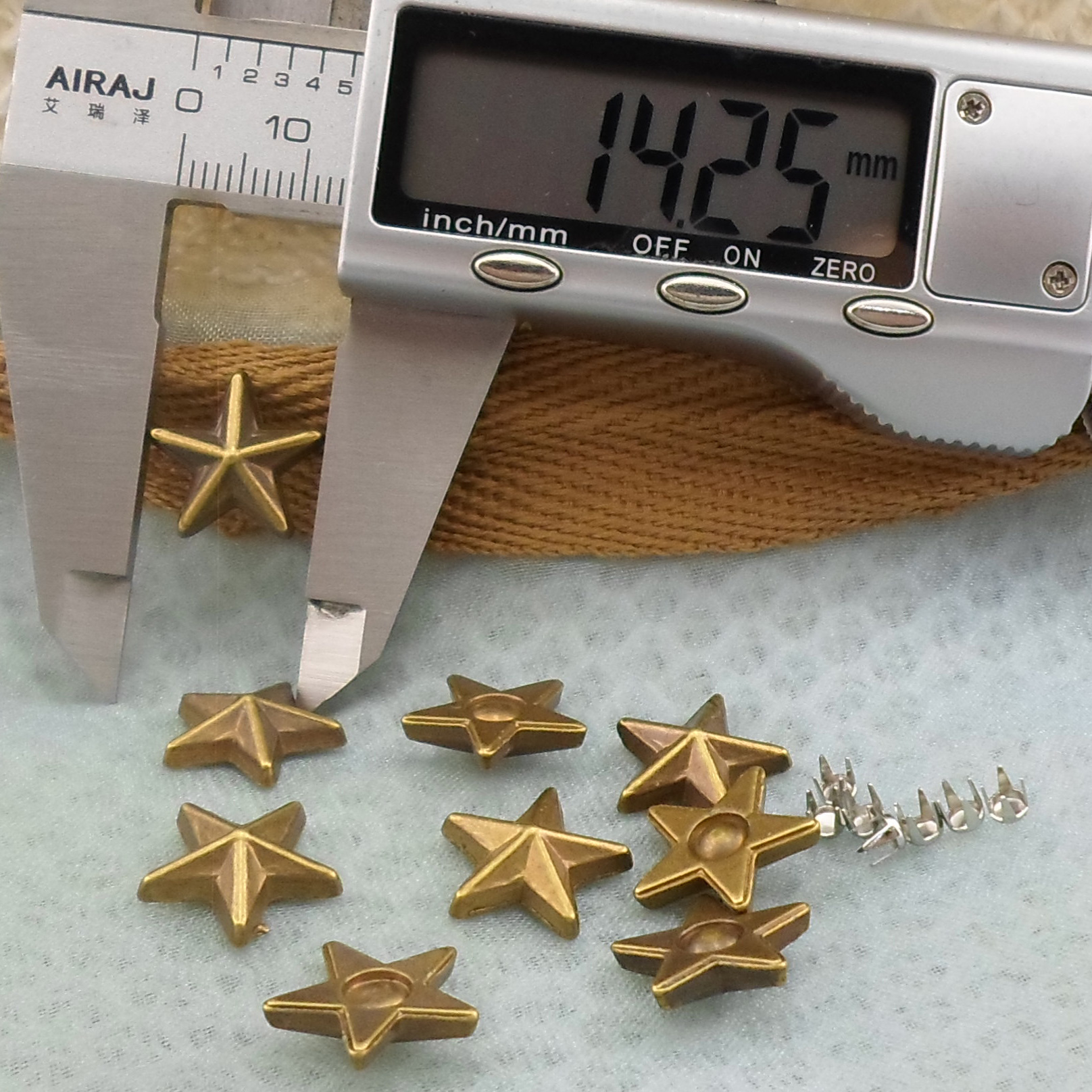 （塑料）14MM五角星撞钉 ABS星星形状包包帽子服饰配件铆钉