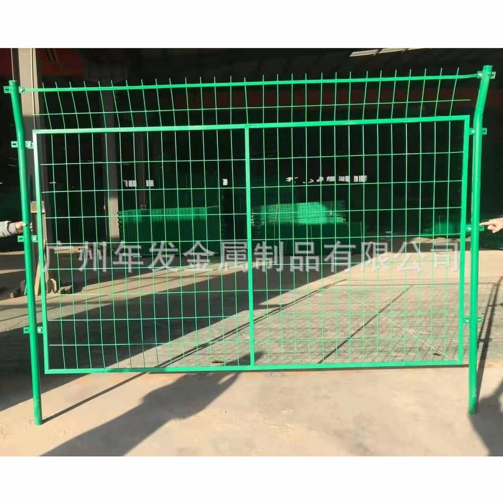 现货双边丝护栏框架护栏 果园防护网 墨绿色高速围网 铁丝网围栏