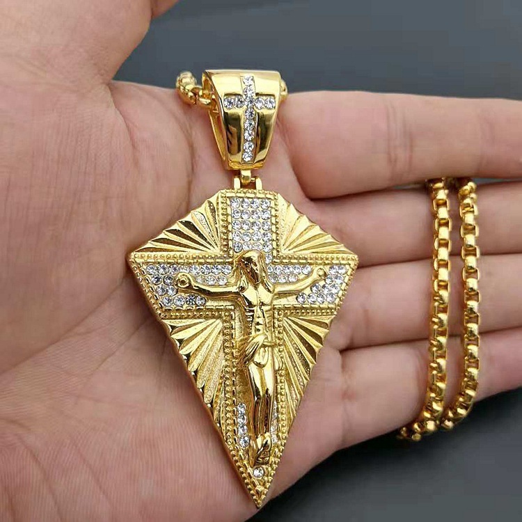 Pendant Necklace Classification Hip-Hop Solid Color Titanium Steel Inlay Rhinestones Men's Pendant Necklace
