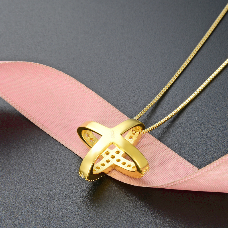 Accesorios de circón fresco Cadena de clavícula estilo japonés y coreano s925 Diamante de plata colgante tridimensional collar de estilo simple de las mujeres