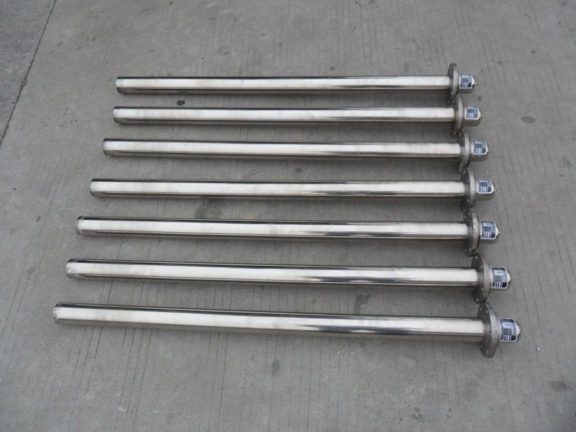  护套式电加热器 型号HRY5-220/6  库号M395266