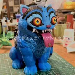 跨境新款呆萌老虎树脂工艺品摆件老虎与鸟装饰品设计家居庭院摆件