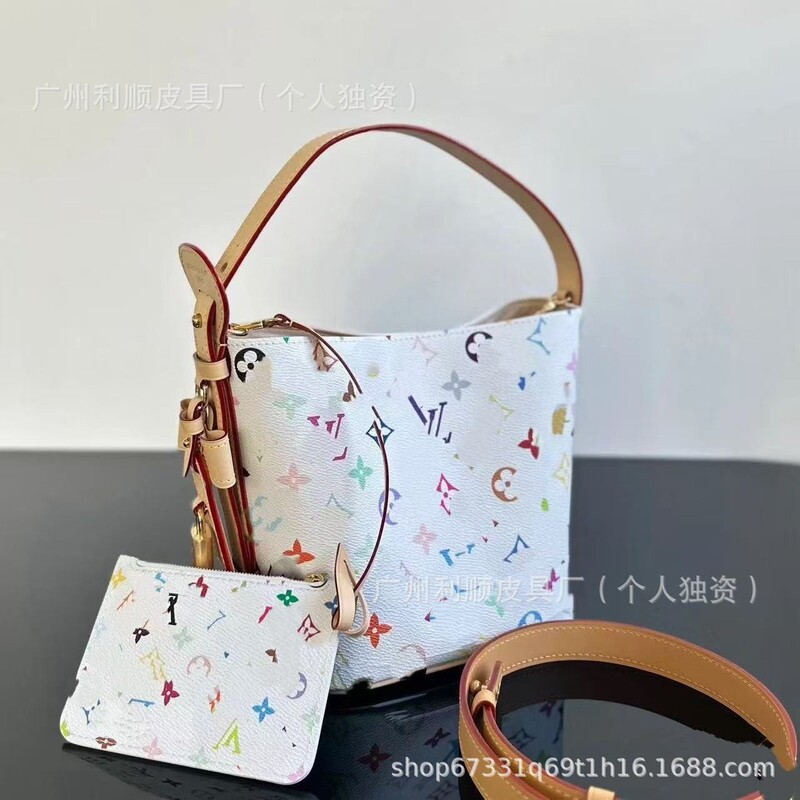 Guangzhou Foreign Trade Direct Supply White Tri-color Bucket Bag Murakami Long all inbb Series Old Flower Tote Vegetable Basket Women's Bag
