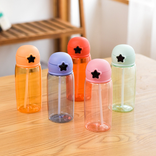 New Internet celebrity cute straw cup for boys and girls star plastic cup children's water cup sports can carry gift logo