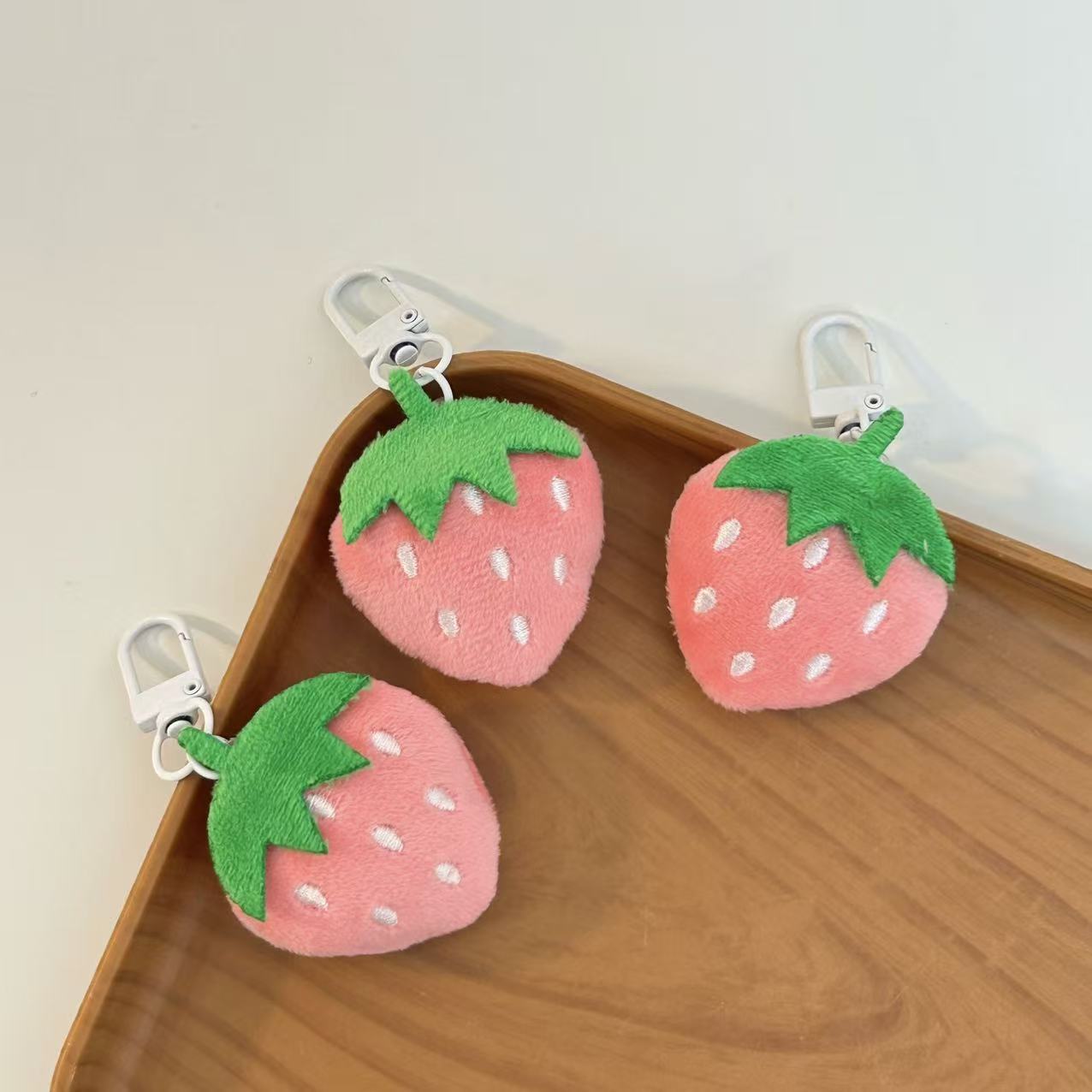 Corazón encantador de la niña cuadrícula amor llavero colgante tela amor broche ropa accessorios zapatos calcetines diy