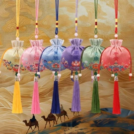 香包/香囊;刺绣工艺品;艾灸/艾草/艾条/艾制品