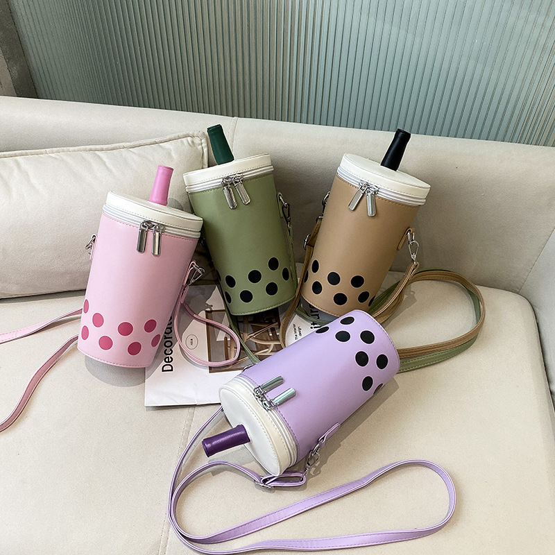 Piima-teekruusi isikupärastatud naiste ühe õlaga õlakott, trendikas uus 2024. aasta plahvatusohtlik Korea magevee ämbrikott_voghion.com