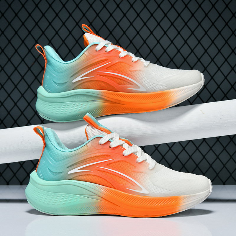 Men's fashionable running sneakers for students