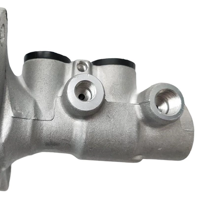 Station Wagon Brake Master – Brake master cylinder