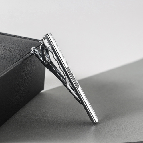 Bracelet wholesale tie clip, popular on cross-border Amazon in Europe and America, stylish electroplated business casual tie clip