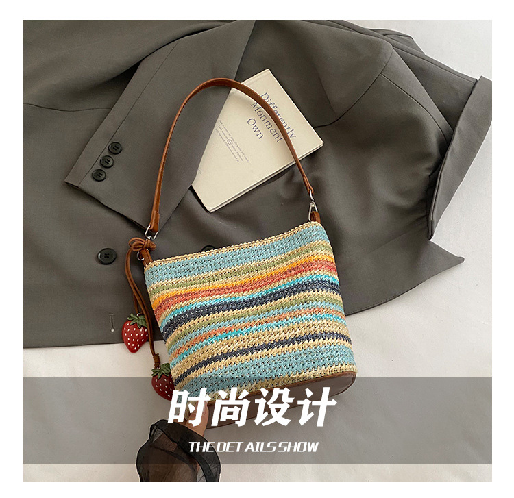 Handmade woven bag for women, 2025 new style straw woven bag, versatile shoulder bag, seaside vacation crossbody bag, bucket bag Application Scenario