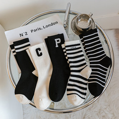 春夏秋襪子女經典黑白條紋中筒襪網紅C字母襪子批發