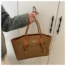 С���OӋͨ��Ů2025�¿�͹����Еr�Іμ���|��ײɫƴ�����ذ�