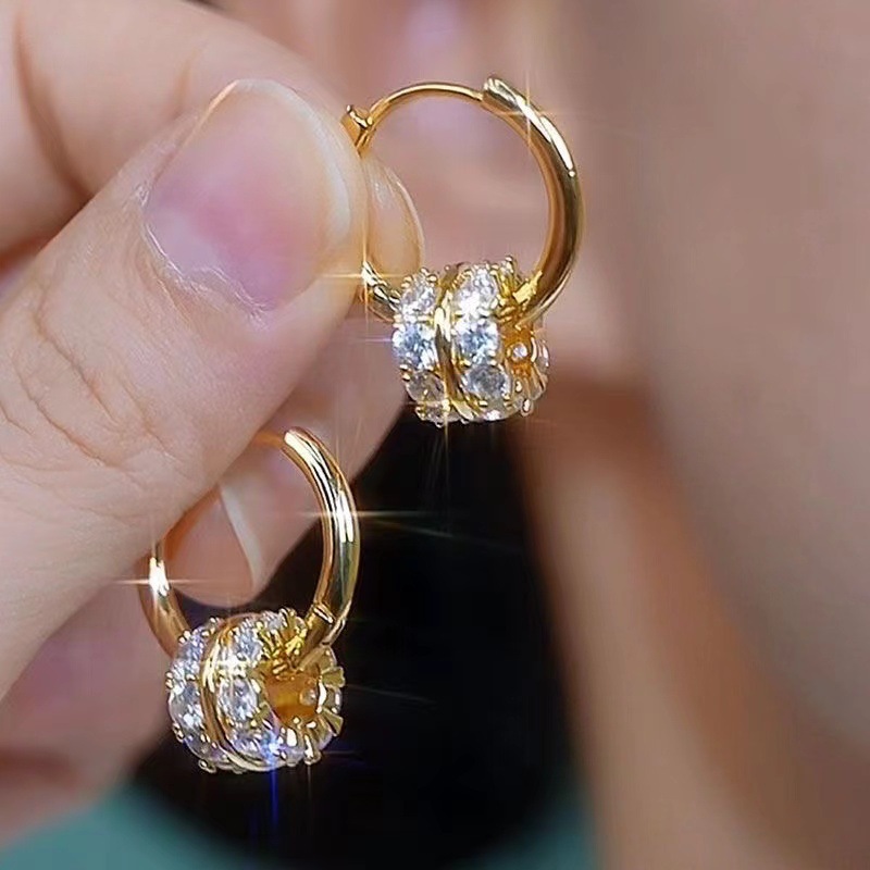 Korean sophisticated small design elegant retro earrings