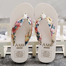 ��������Ьɳ��Ů�ĕr�з����⴩���Ůʿɳ��Ь��߅���ׁ��¿�