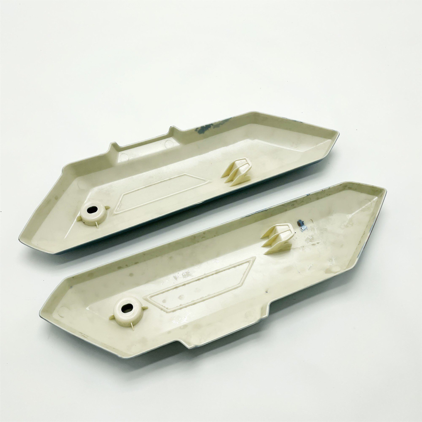 New national standard electric vehicle F6 swingarm guard plate, YinYang electric vehicle F6 motor cover plate, Xiaoliying side plate, F8 side panel