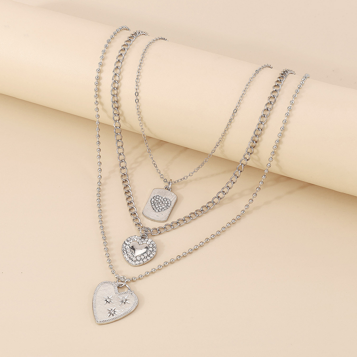 Fashion Heart Shape Alloy Iron Plating Inlay Rhinestones Womenu0027S Layered Necklaces 1 Piece