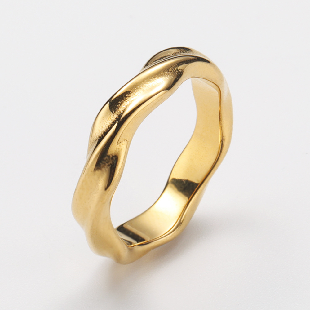 Title 6, Bague femme tendance INS en acier au titane mou...