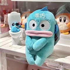 社は醜い魚が器用に座っているのを恐れています。