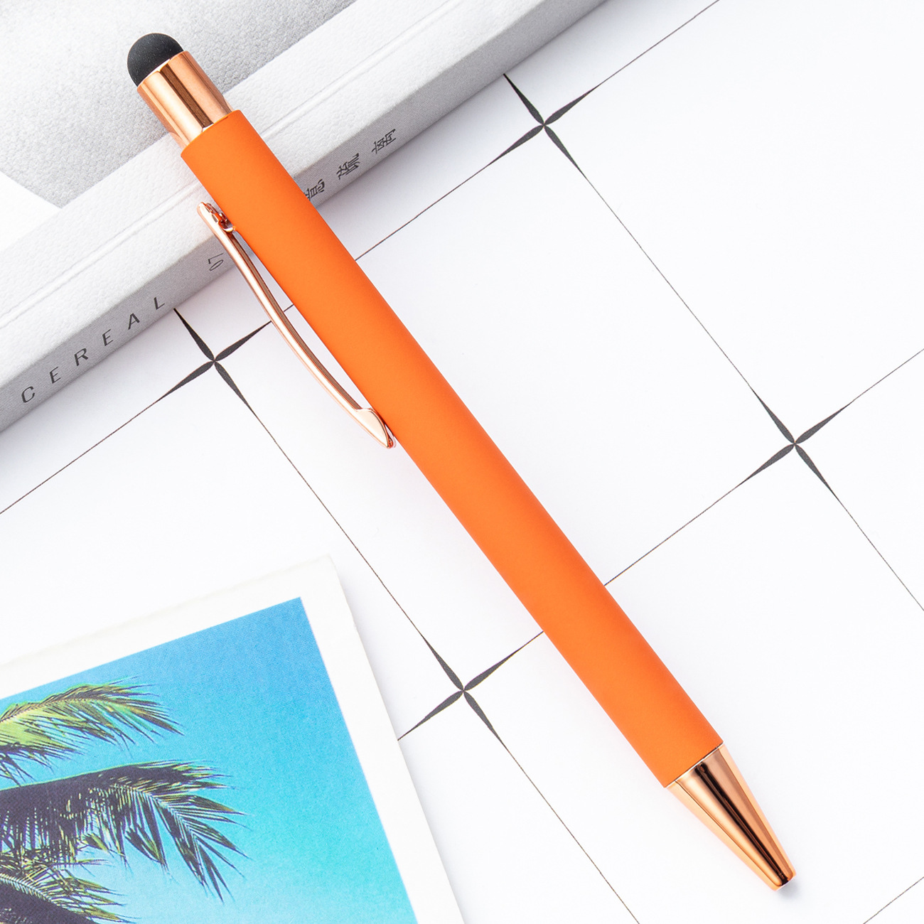 Venta al por mayor láser grabado condensador bolígrafo varilla de aluminio pantalla táctil pluma Prensa de color de goma y plástico