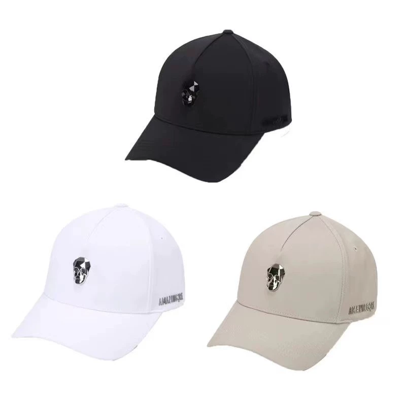 24 летних новых корейских мужчин и женщин в гольф