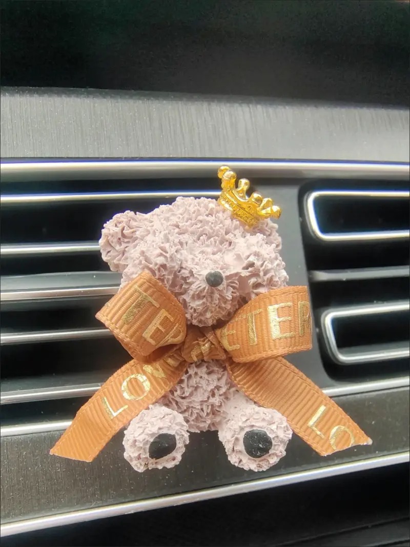 Car Aromatherapy Purple Bow Bear Car Fragrance Car Air Conditioning Air Outlet Perfume Expansion Stone Ornaments