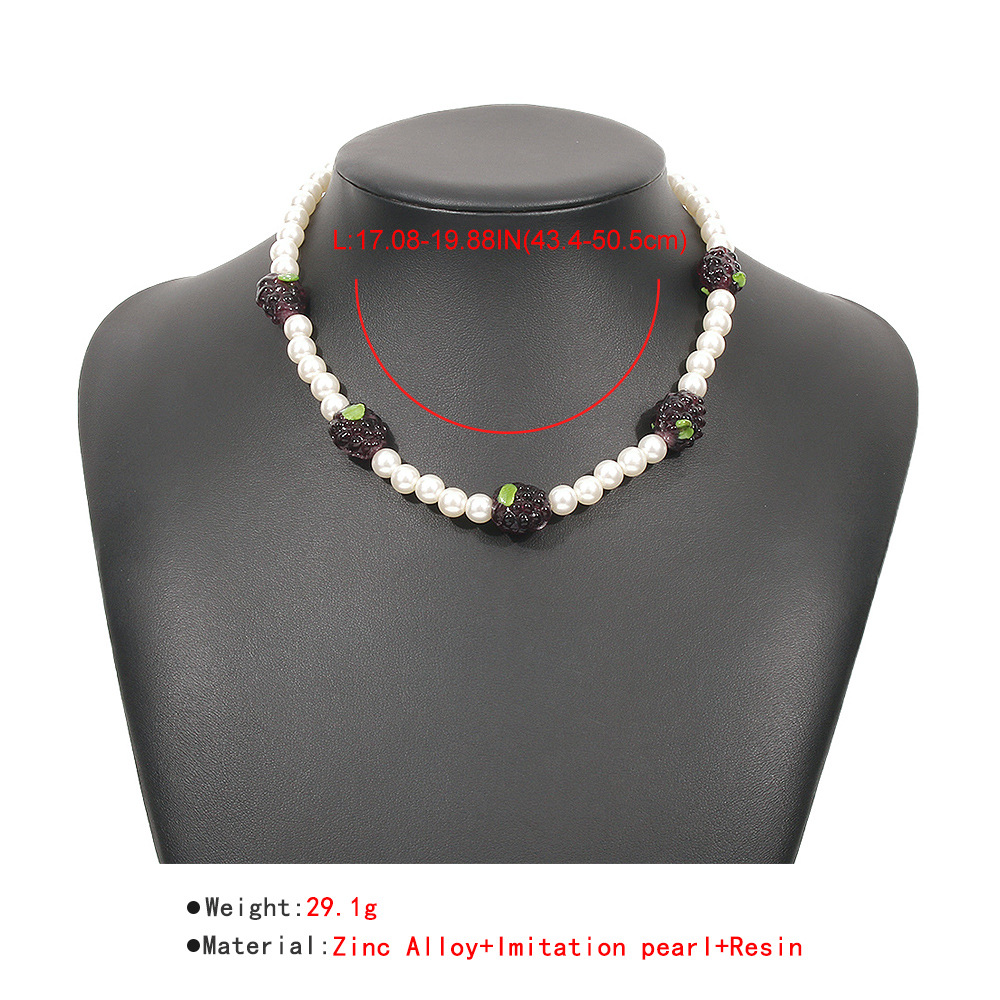 Wholesale Jewelry Grape Shape Geometric Imitation Pearl Beaded Necklace Nihaojewelry display picture 4