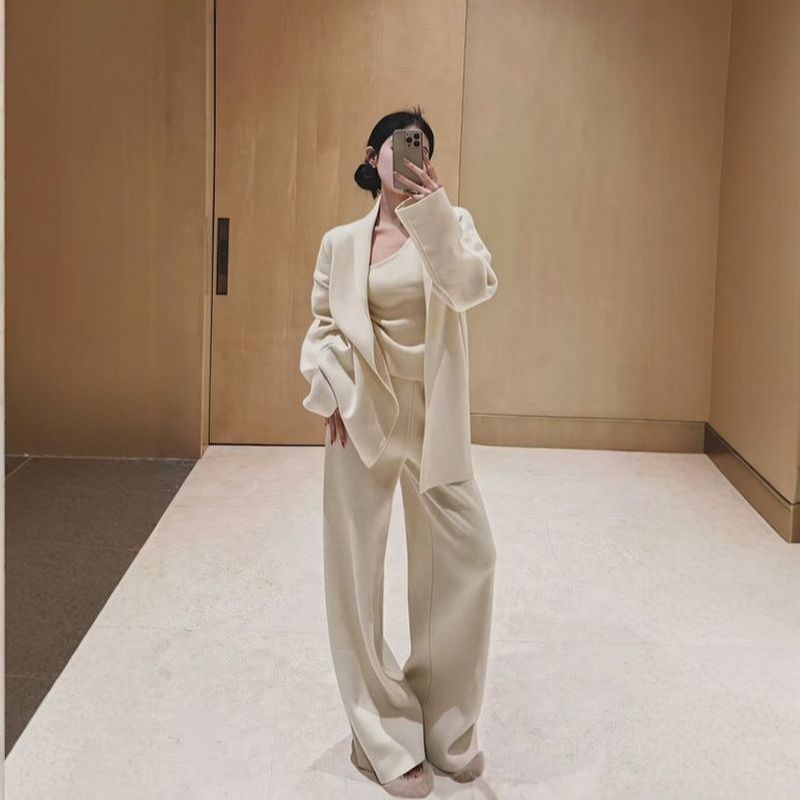 法式简约高级感针织套装女秋冬新款毛衣开衫斜肩背心阔腿裤三件套|undefined