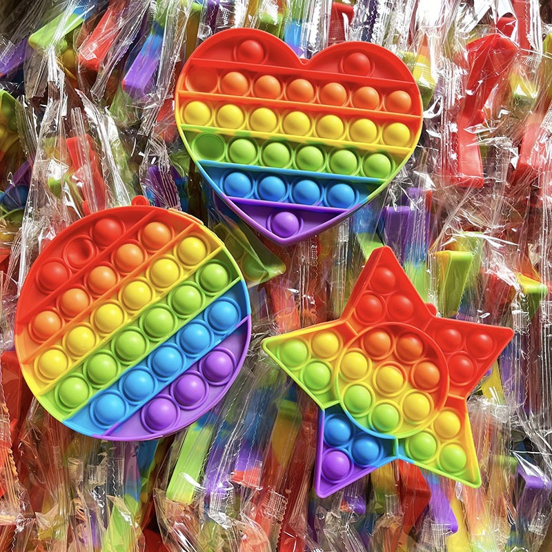 Juguetes de descompresión de ventilación para niños Presione la música, color del arco iris, control de roedores, juguetes educativos pioneros, puestos de juegos de mesa al por mayor