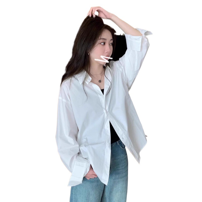 コンニャク紫色のシャツの女性は長袖の新しいデザイン感があります。