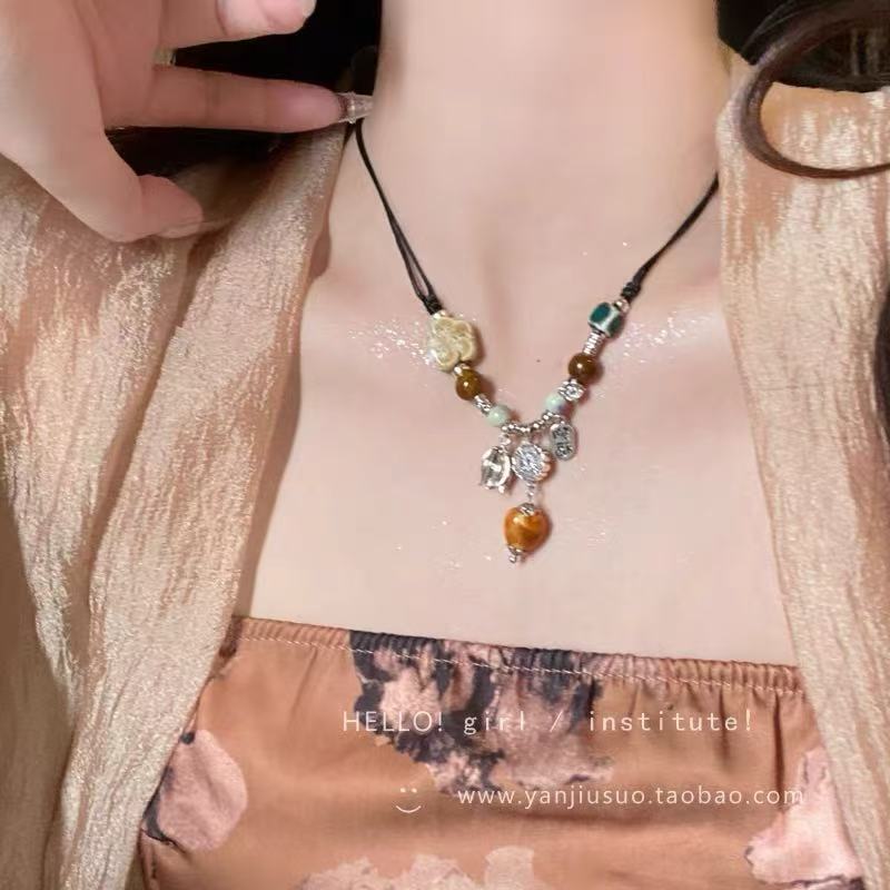 Otoño y invierno minimalistas collares colgante de goteo de Feng Shui mujeres chaqueta larga suéter cadena casual accesorios de lujo ligero