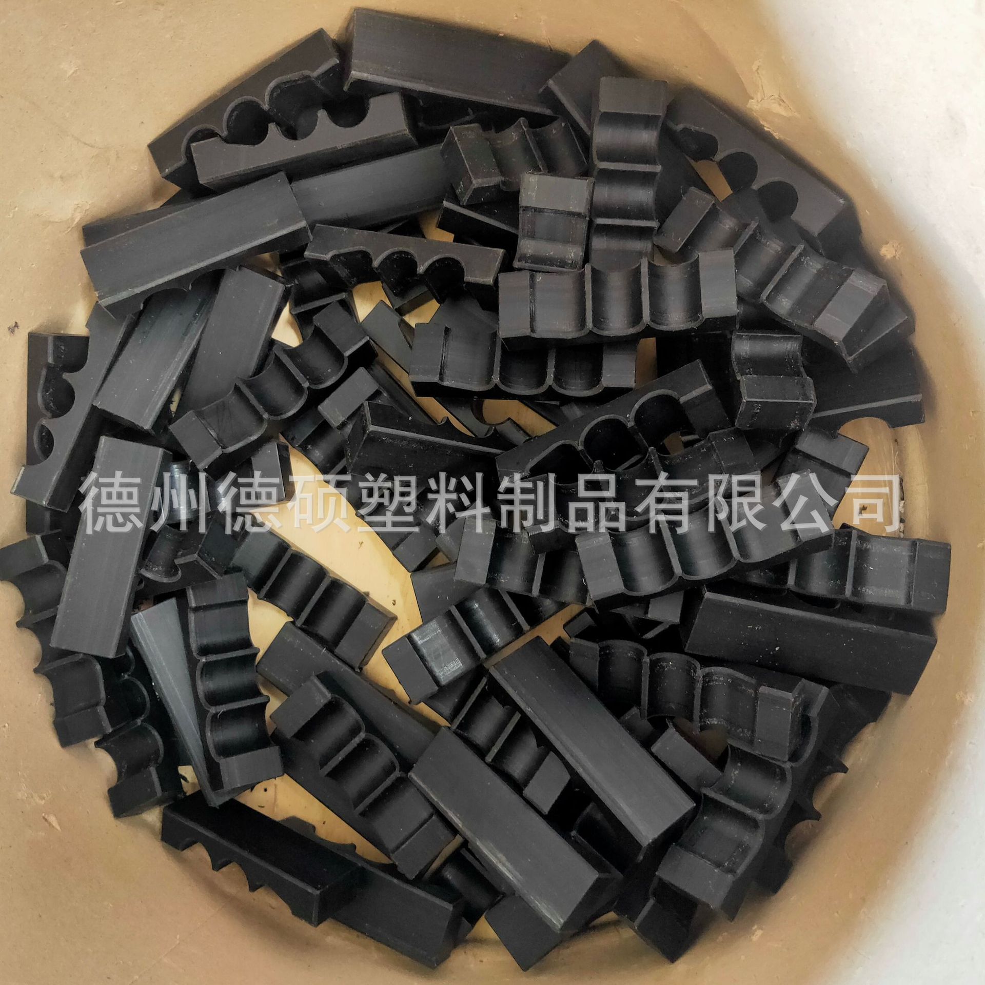 尼龙电缆夹板/风电绝缘尼龙线夹具/黑色镂空电缆夹板