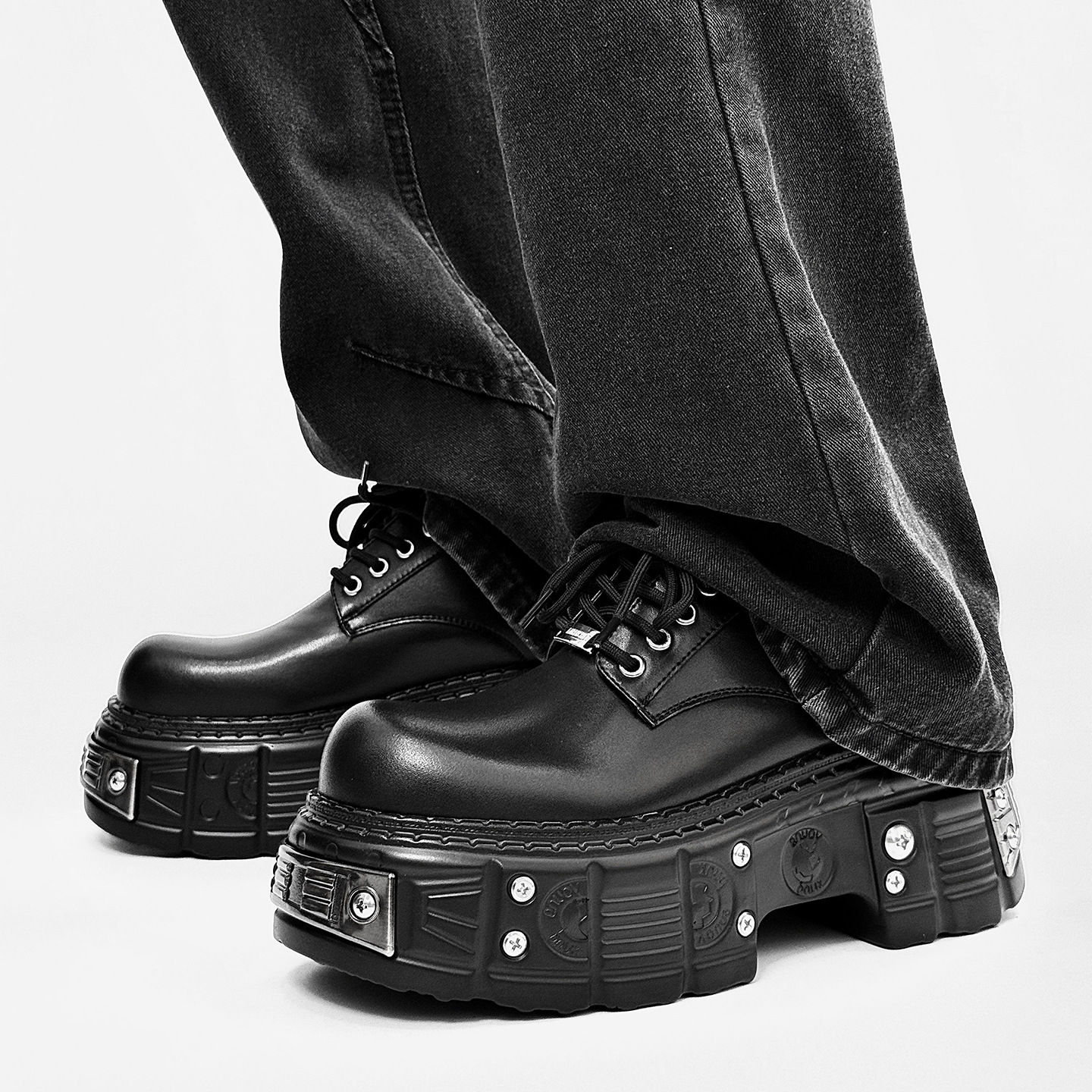 High-End Punk Derby Shoes for Men, Thick-Soled Round-Toe Casual Leather Shoes, British Style Height-Increasing Big-Toe Motorcycle Work Shoes for Men