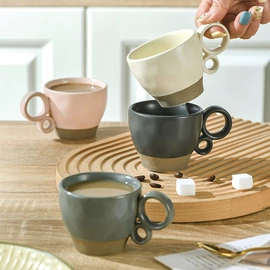 勺、调羹;马克杯;盘