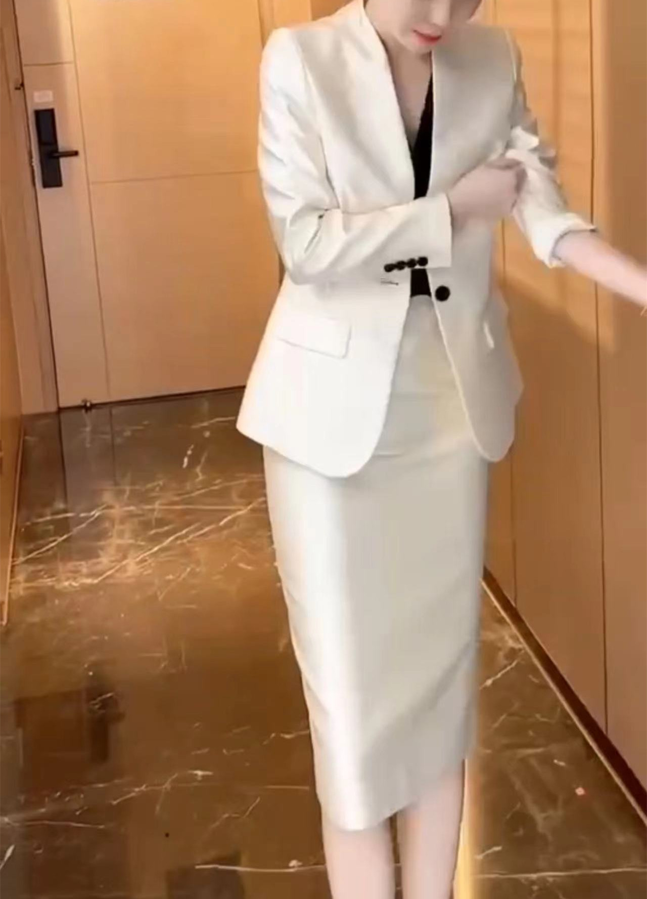 살구 투피스 세트
