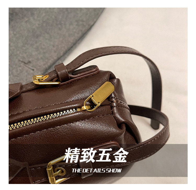 Túi xách baguette nữ phong cách retro, túi đeo tay và kẹp nách thời trang, kiểu dáng gối mềm mại — Burgundy không có mặt dây chuyền, Màu nâu không có mặt dây chuyền, Màu đen không có mặt dây chuyền, Màu nâu với mặt dây chuyền chi tiết 5