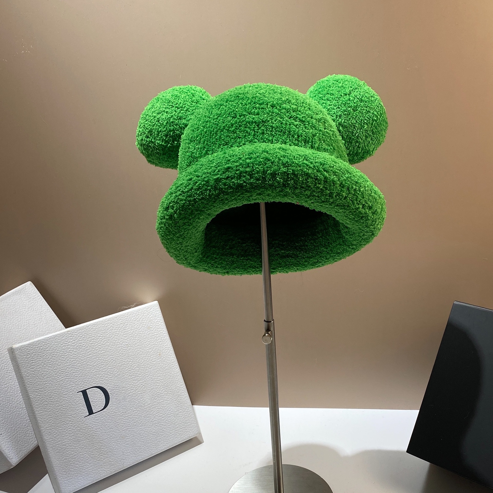 Bear Eared Brimless Female Hat with New Trend Cute and Sweet Headband Hat Personalized and Versatile Warm and Windproof Basin Hat_voghion.com