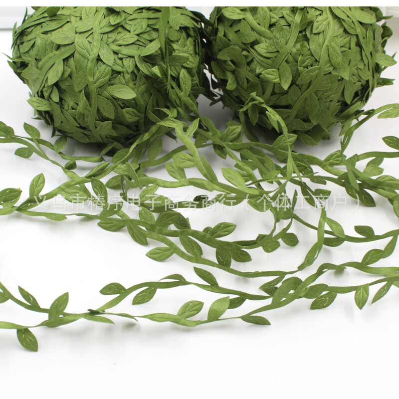 Cross-border artificial fabric wicker green leaf vine lace DIY handmade wreath vine string lights flower vine green plant Cross-border artificial fabric wicker green leaf vine lace DIY handmade wreath vine string lights flower vine green plant