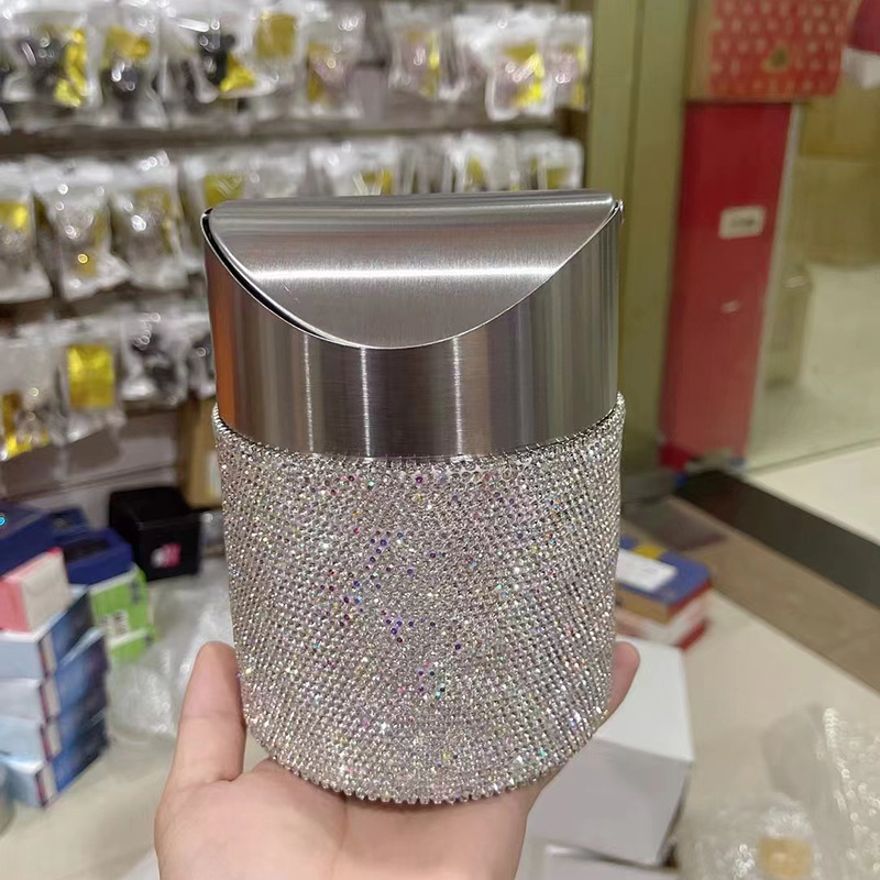 Creative Diamond-Encrusted Stainless Steel Desktop Trash Can for Home Bedroom Office Car-Mounted Fashionable Mini Storage Bucket with Lid Creative Diamond-Encrusted Stainless Steel Desktop Trash Can for Home Bedroom Office Car-Mounted Fashionable Mini Storage Bucket with Lid