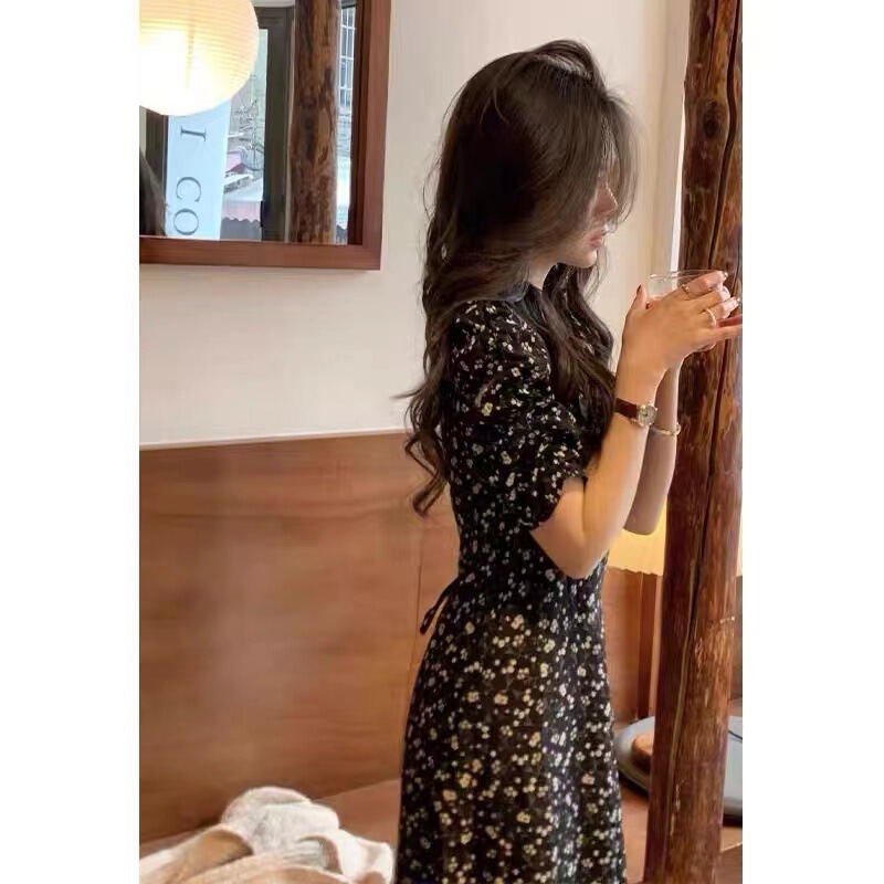 2026 Summer New Style Minimalist High-End Hepburn French First Love Tea Break Floral V-Neck Dress for Women