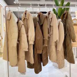 鹅绒服品牌折扣女装尾款清货衣服批发专柜清仓一手货源拿货直播