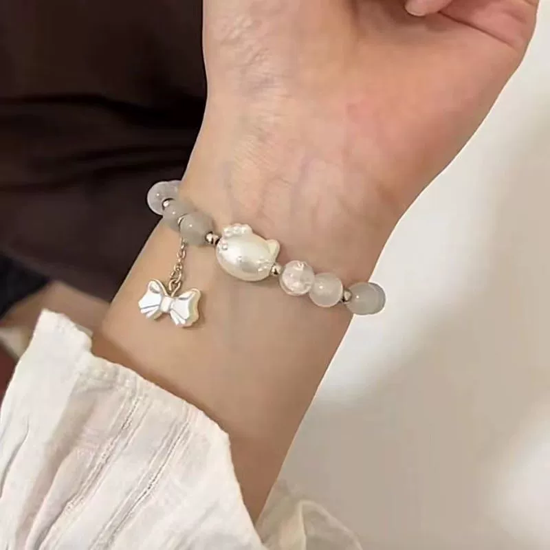 Hello Kitty, cute beaded bracelet handmade, for beloved, DIY