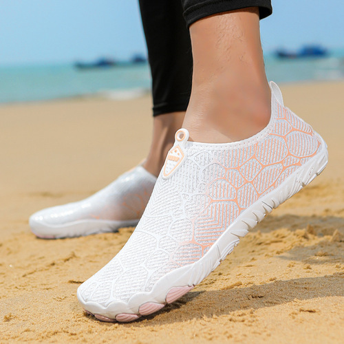 Cross-border new outdoor river-tracing shoes, cycling, fishing, amphibious wading shoes, anti-cut and anti-stab shoes, water shoes for playing in the sea