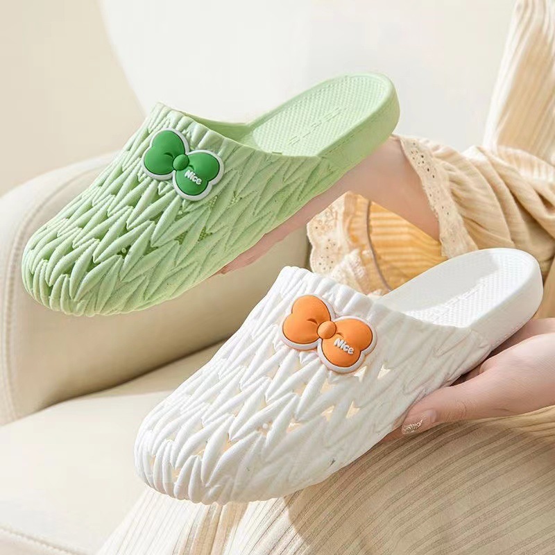 2024 Summer new hole shoes closed toe slippers women's non-slip cute casual home outdoor soft bottom bathroom breathable