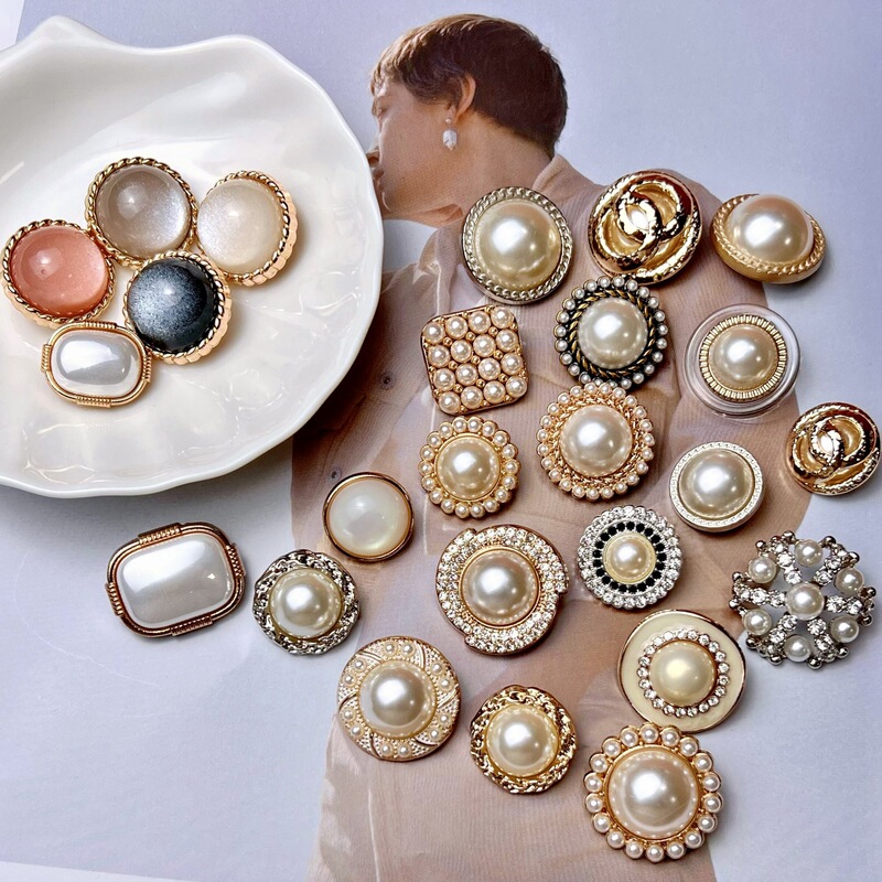 White Pearl Button Cat's Eye Metal Button Small Chanel Style Coat Button Suit Overcoat Button Fur Sweater Decorative Buckle