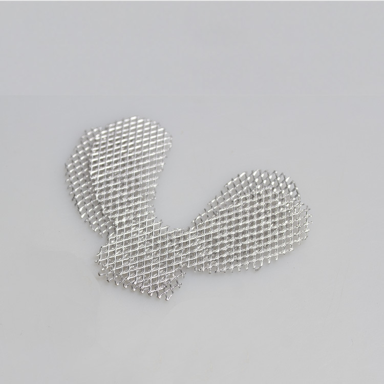 Prótesis dentales, malla metálica, malla de refuerzo, malla resistente, equipo oral