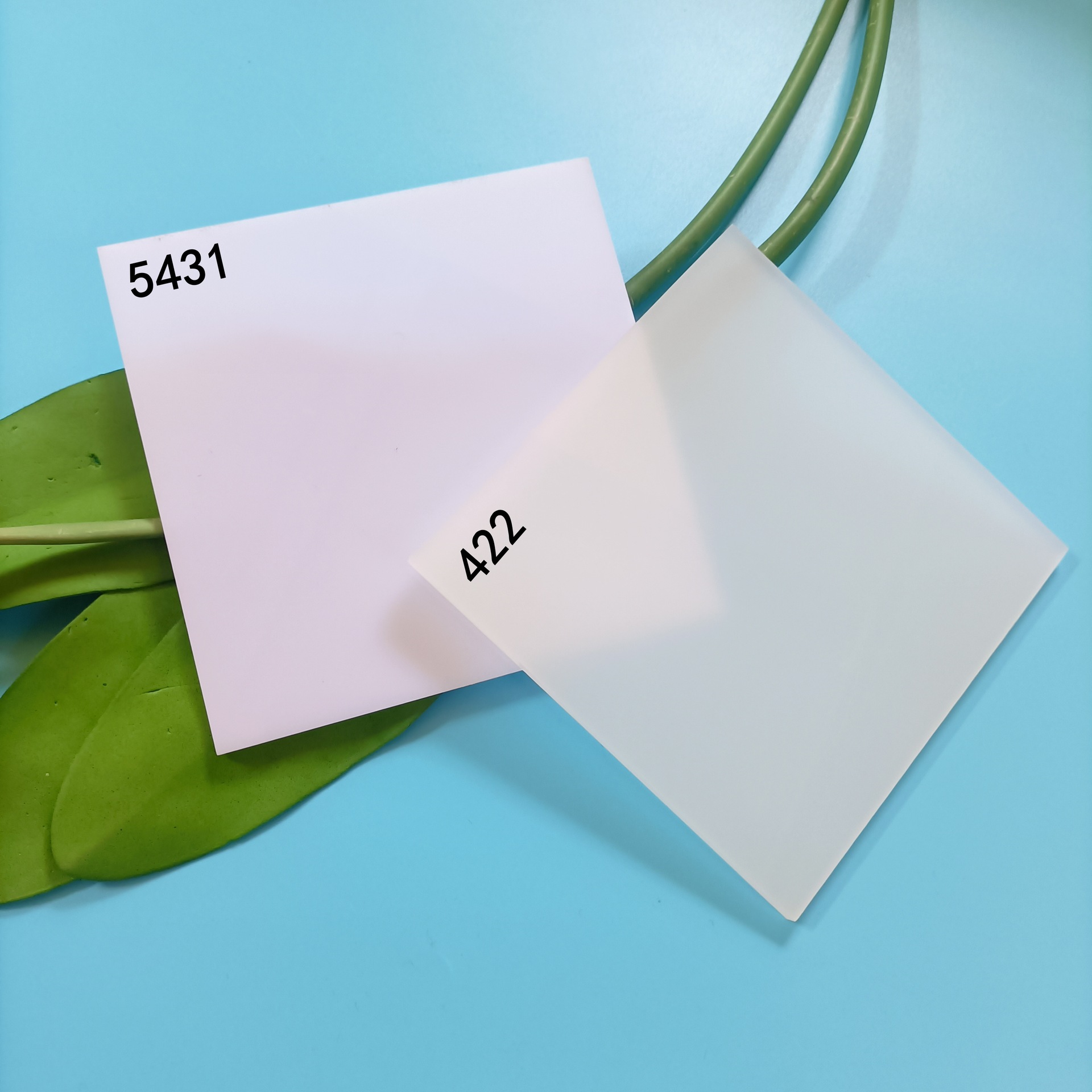 3-5mm透光亚克力冬瓜白乳白塑料板雕刻CNC切割UV印刷制作来图打孔