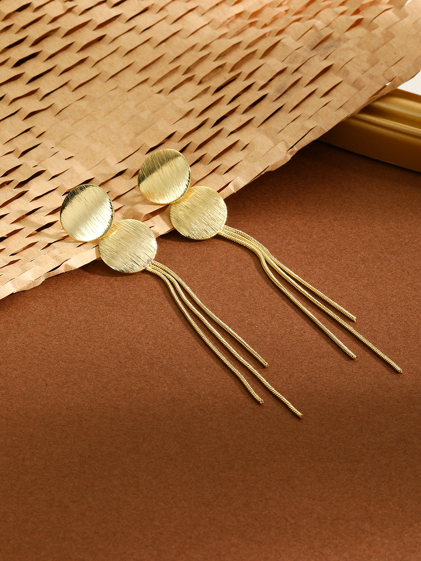 Orecchini pendenti con nappe zircone gioielli eleganti_voghion.com