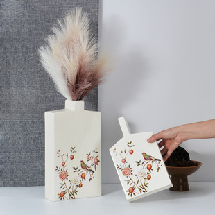 Ins Style Ceramic Vase, Medieval High-End, Retro, High-Looking, Appliqué Ornaments, French Flower Arrangement, Big Belly Beige